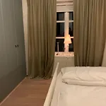Golden Resort-«skulehuset» *