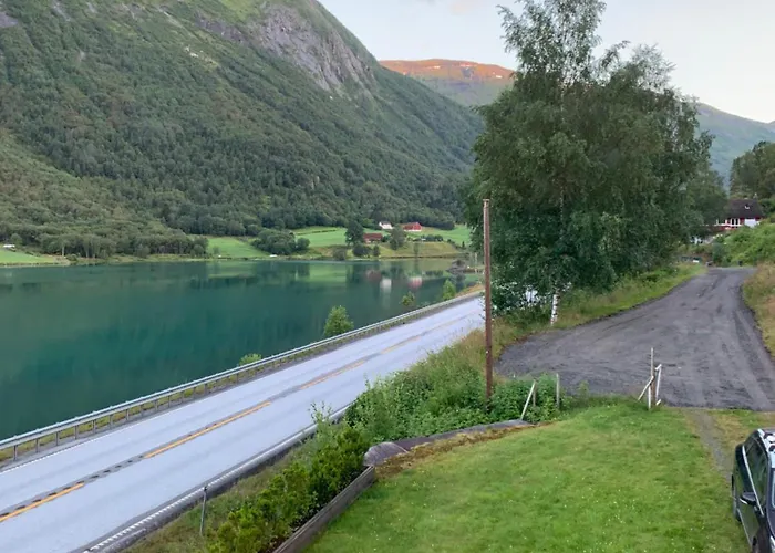 Golden Resort-«skulehuset» * Stryn