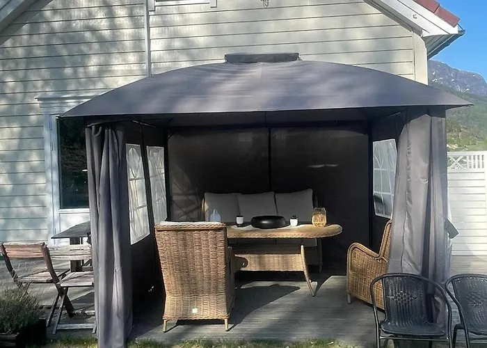 Casa de Férias Golden Resort-«skulehuset» *