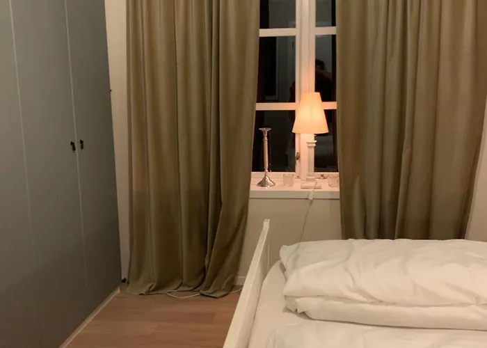 Golden Resort-«skulehuset» *