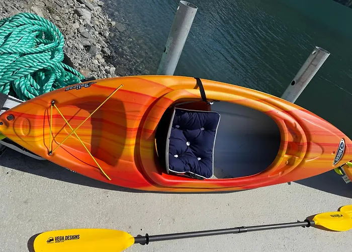 Golden Resort-«skulehuset» * Stryn