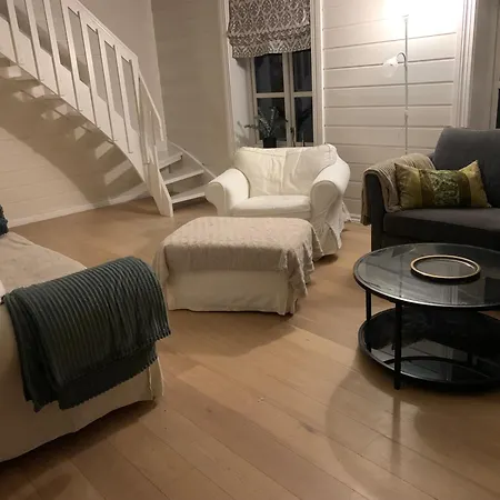 Prázdninový dům Golden Resort-«skulehuset» Stryn